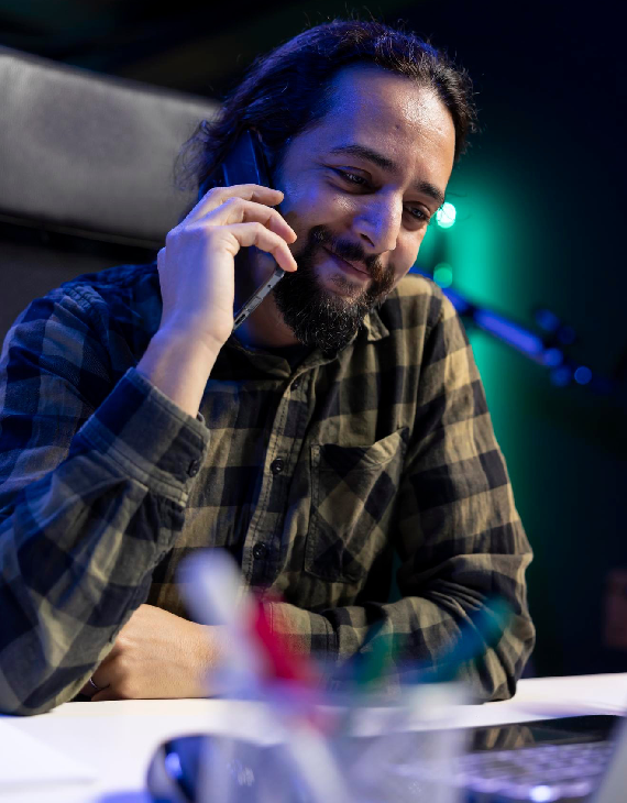 contact image